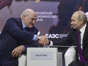 Venäjän liittolainen. Aljaksandr Lukašenka ja Vladimir Putin Euraasian talousunionin kokouksessa toukokuussa.