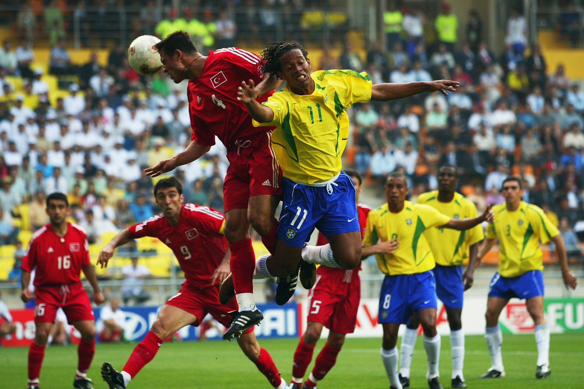 Ronaldinho Gaúchos Journey From A Football Superstar To A Paraguayan Prisoner