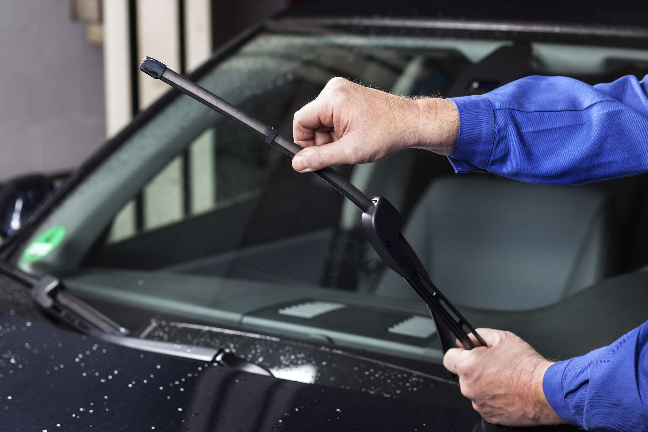 How to Choose the Right Car Windshield Wipers