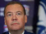 Medwedew erklärt britische Offizielle zu „militärischen Zielen“