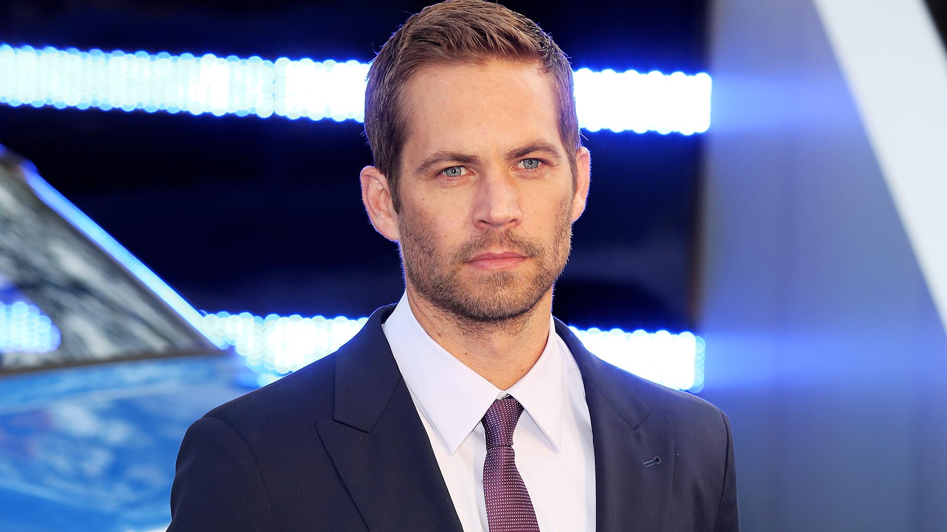 <p>40 years old - This actor raised the 'Fast & Furious' saga to another level. But on November 30, 2013, returning from a charity event of his NGO Reach Out Worldwide, he had an accident with his brand new Porsche Carrera. They say the car was going 180 km/h and that Paul Walker was not the driver. He died on the spot.</p>