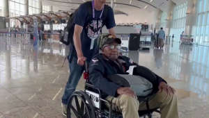 102-year-old World War II veteran returns to Normandy