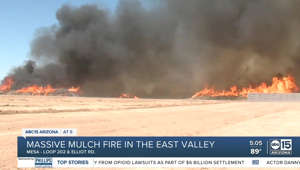 Large mulch fire burns near Loop 202 in Southeast Valley