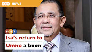 Azmi Hassan of Akademi Nusantara says the former Negeri Sembilan menteri besar is still influential.Read More: https://www.freemalaysiatoday.com/category/nation/2023/06/01/isas-return-to-umno-a-boon-for-unity-government-says-analyst/Laporan Lanjut: https://www.freemalaysiatoday.com/category/bahasa/tempatan/2023/06/01/kepulangan-isa-kepada-umno-kelebihan-buat-kerajaan-perpaduan-kata-penganalisis/Free Malaysia Today is an independent, bi-lingual news portal with a focus on Malaysian current affairs. Subscribe to our channel - http://bit.ly/2Qo08ry ------------------------------------------------------------------------------------------------------------------------------------------------------Check us out at https://www.freemalaysiatoday.comFollow FMT on Facebook: http://bit.ly/2Rn6xEVFollow FMT on Dailymotion: https://bit.ly/2WGITHMFollow FMT on Twitter: http://bit.ly/2OCwH8a Follow FMT on Instagram: https://bit.ly/2OKJbc6Follow FMT on TikTok : https://bit.ly/3cpbWKKFollow FMT Telegram - https://bit.ly/2VUfOrvFollow FMT LinkedIn - https://bit.ly/3B1e8lNFollow FMT Lifestyle on Instagram: https://bit.ly/39dBDbe------------------------------------------------------------------------------------------------------------------------------------------------------Download FMT News App:Google Play – http://bit.ly/2YSuV46App Store – https://apple.co/2HNH7gZHuawei AppGallery - https://bit.ly/2D2OpNP#FMTNews #IsaSamad #StateElection #Umno #NegeriSembilan