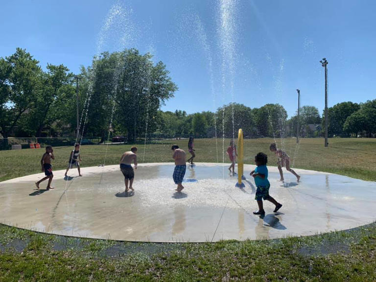Splash Pads, Spray Pads, Spraygrounds and Wading Pools in the Stateline
