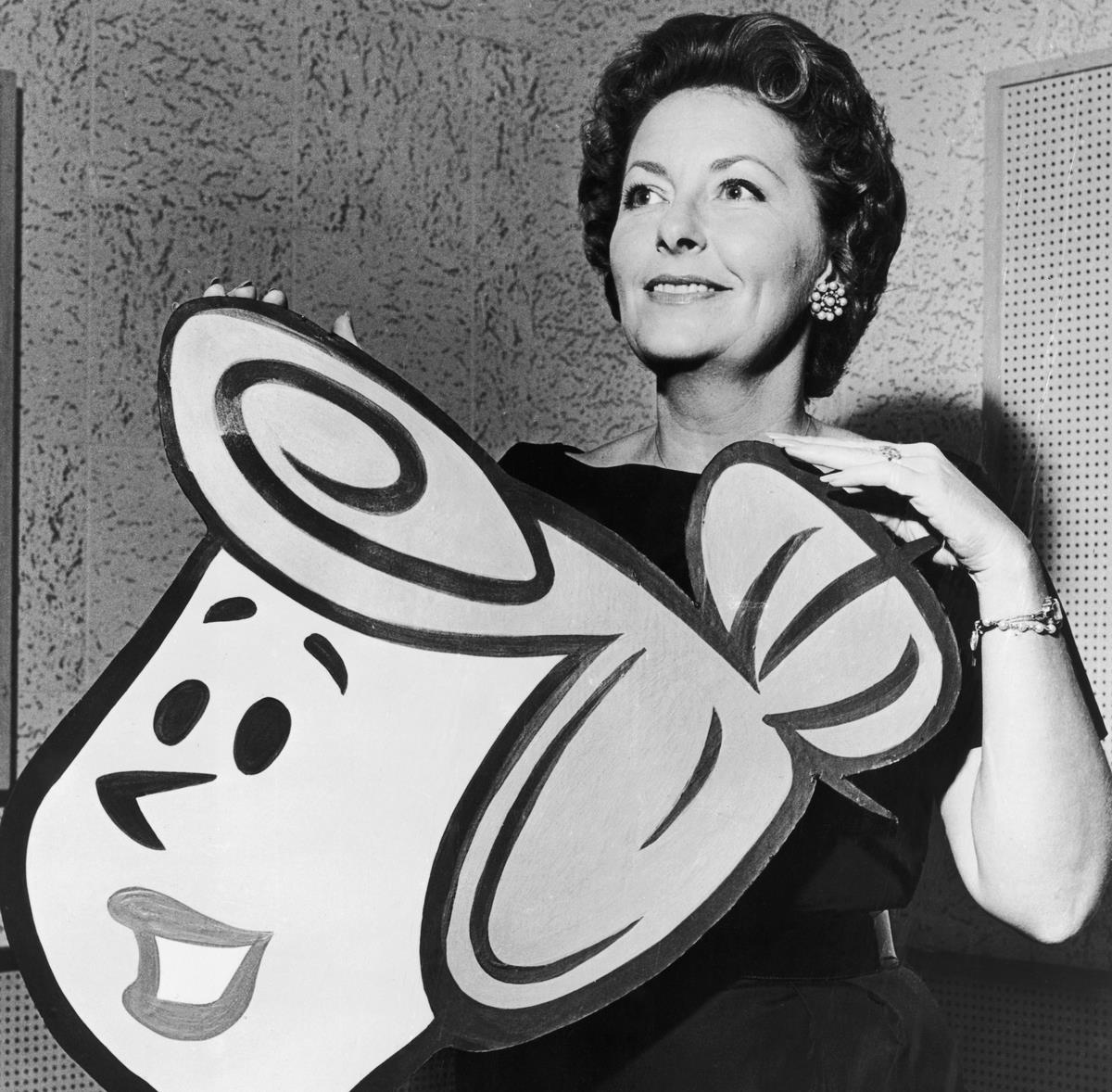 <p>On the radio show, June Whitley portrayed Margaret Anderson. Later on, Jean Vander Pyl overtook the role. Her voice might sound familiar if you watch Hanna-Barbera cartoons; she played Wilma Flinstone in <i>The Flintstones</i> and Rosie the maid in <i>The Jetsons</i>.</p> <p>Unlike Robert Young, Vander Pyl never moved on to the TV show. She remained in voice work until her death in 1999. She has played various roles on <i>Scooby Doo</i> and <i>The Yogi Bear Show</i>. She only worked on <i>Father Knows Best</i> during the radio show's run in 1949.</p>