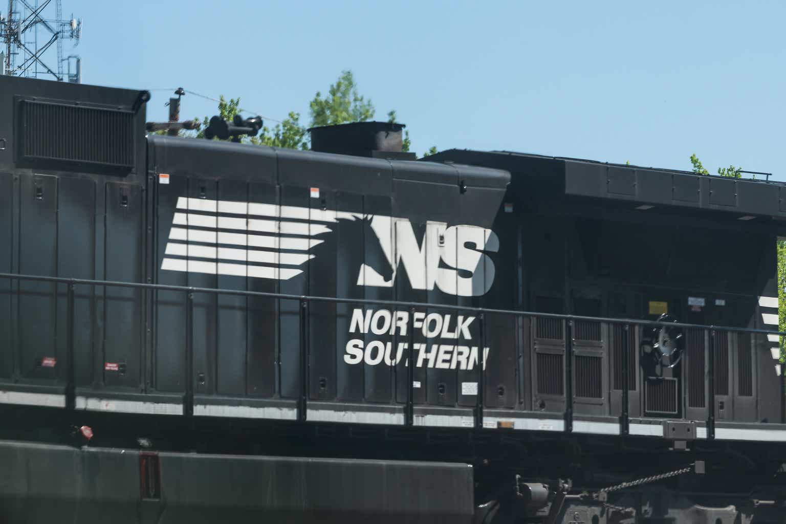 Activist Investor Group Calls For Norfolk Southern CEO's Ouster, Board ...