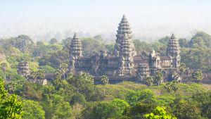 Angkor Wat is the largest religious structure in the world Zoonar GmbH/Alamy Stock Photo