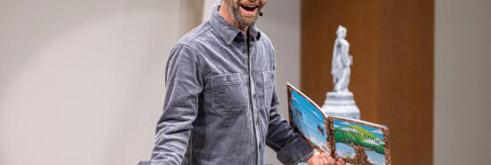 Actor, film producer, and author Kirk Cameron interacts with the crowd gathered for his story-time tour stop at the Billy Graham Library in Charlotte, North Carolina on May 13, 2023. (Photo: Thomas J Petrino)