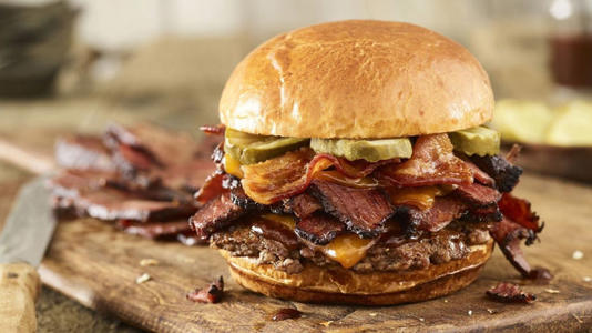 smoked bacon brisket burger at smashburger 