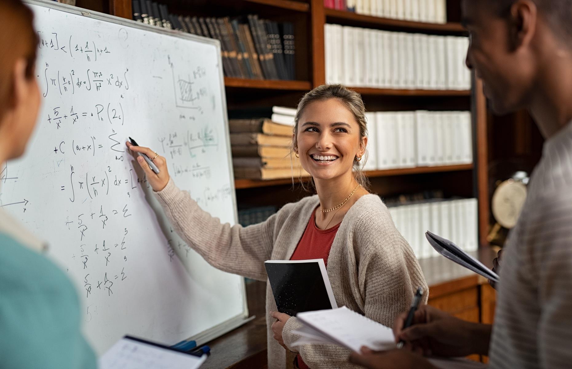 Математика в школе отзывы. Mathematician at work. Solving women's necessity.