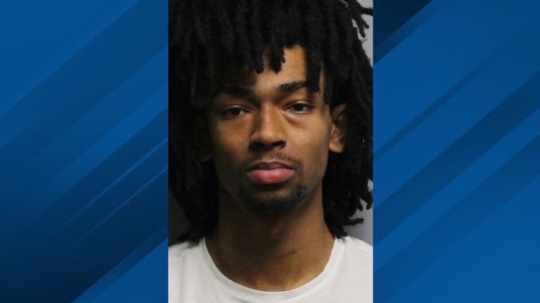 Man charged after USPS employee pistol-whipped, robbed outside post office