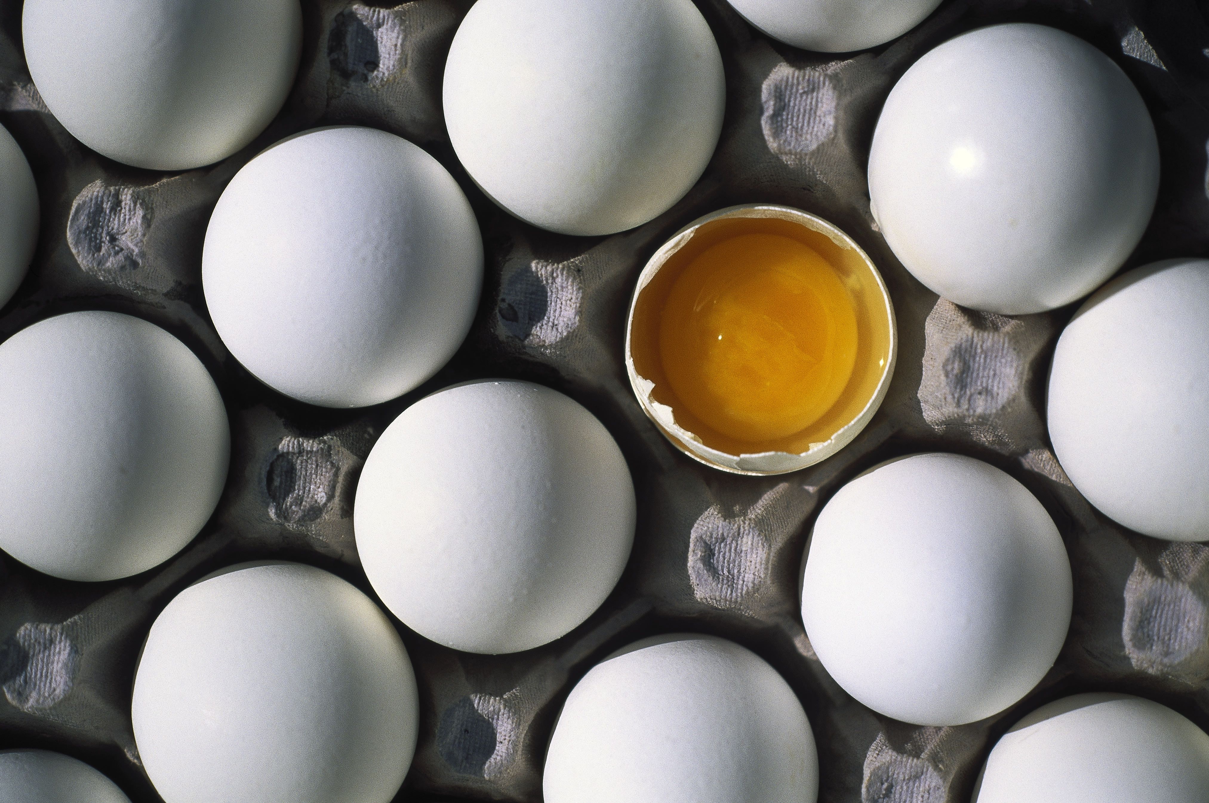 precios en corabastos hoy, 7 de mayo de 2024: ¿cuánto cuesta una cubeta de huevos?