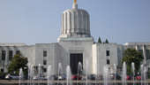 Picture of The Oregon State Capitol Building.