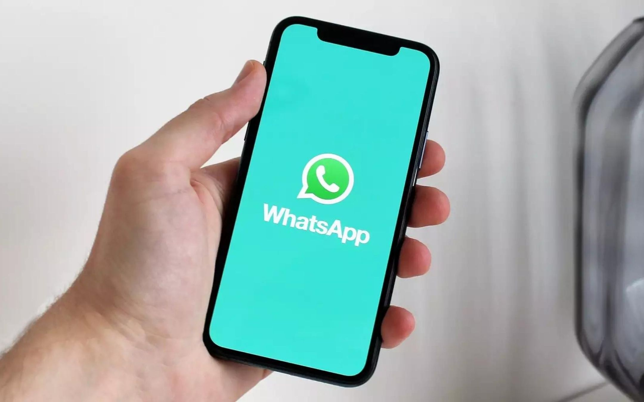 android, whatsapp introduce un nuovo sistema di autenticazione