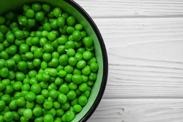 How To Plant, Grow, And Harvest Your Own Peas