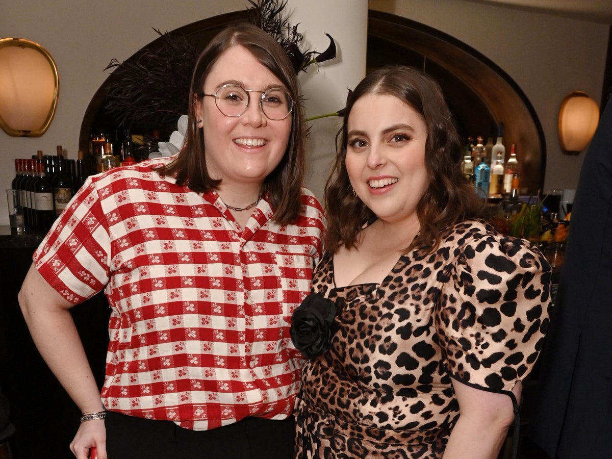 Beanie Feldstein Says She Was Caught ‘butt-naked’ By Guest While ...