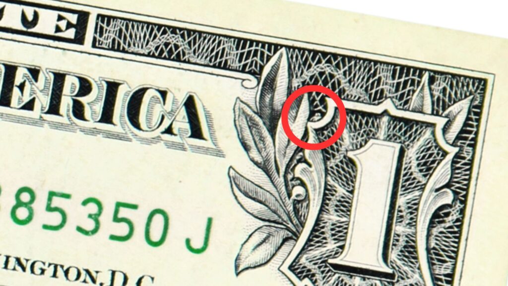 <p>The U.S. dollar bill has several hidden symbols and features, including the owl on the upper-left corner of the one-dollar bill, which is a symbol of wisdom.</p>
