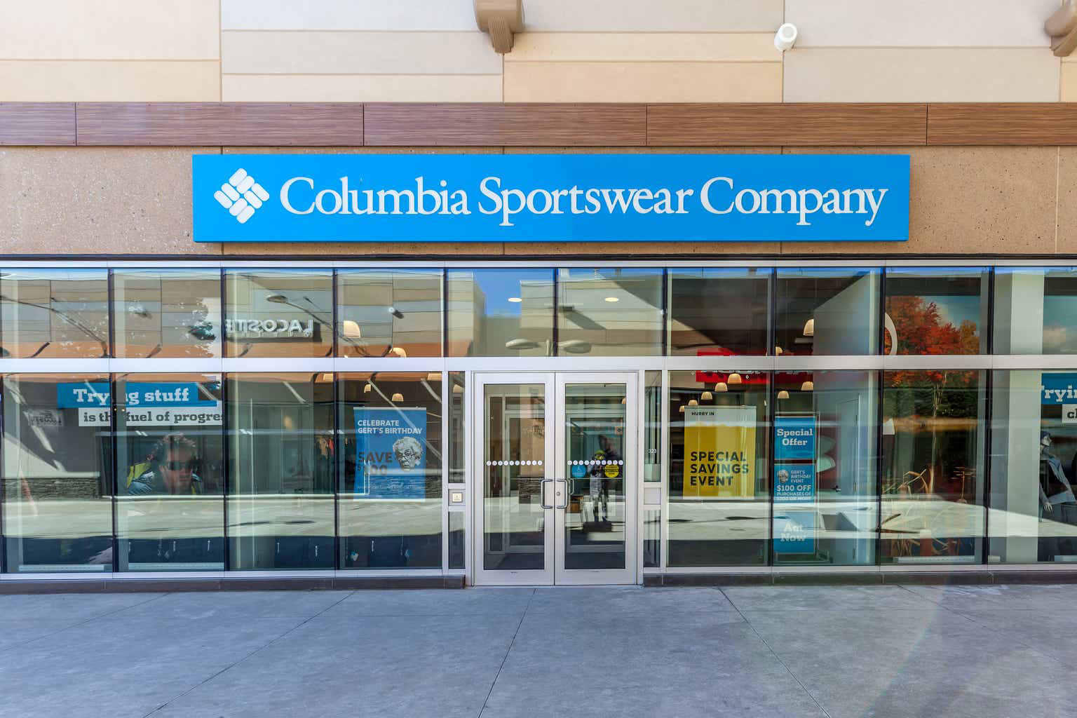 UBS keeps sell rating on Columbia Sportswear after disappointing Q4