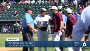 Sinton falls to Boerne 8-5 in game two over controversial plays