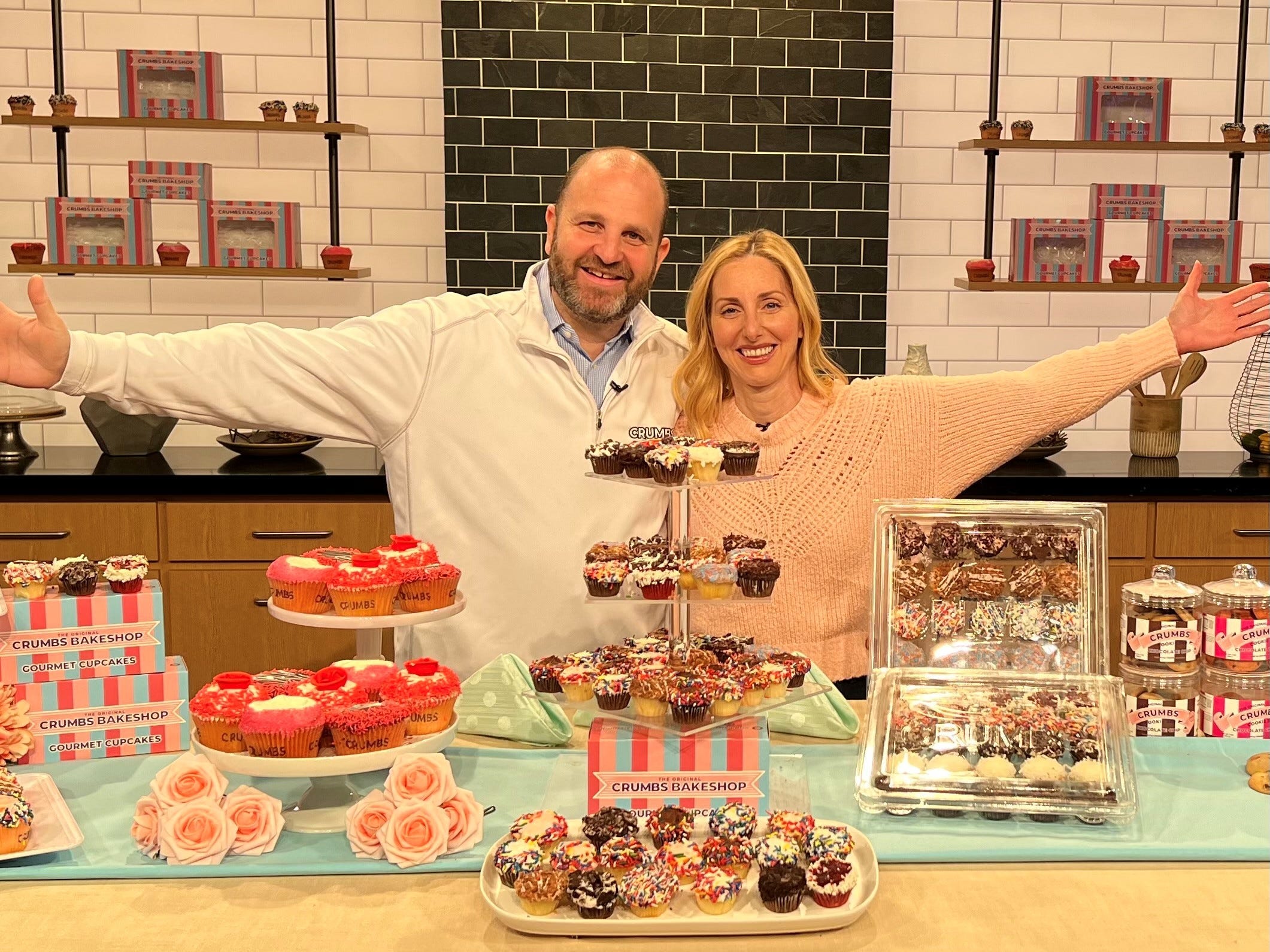 a new york couple who saw their cupcake empire soar to a $66 million business before going bust say there's never been a moment of regret selling the business — and wouldn't write off doing it again
