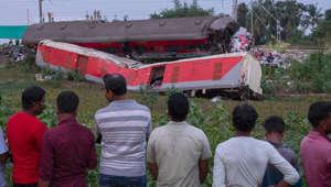 Railway official: signaling system error led to crash