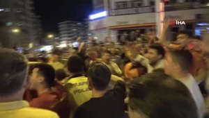Adana'daki taraftarlar Galatasaray şampiyonluk sevincini yaşadı