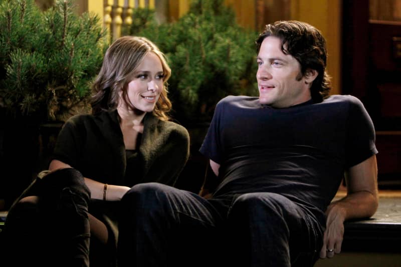 'Ghost Whisperer' Cast Through The Years