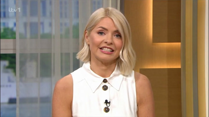 Holly Willoughby Mocked By Harry Hill As This Morning Speech Ripped