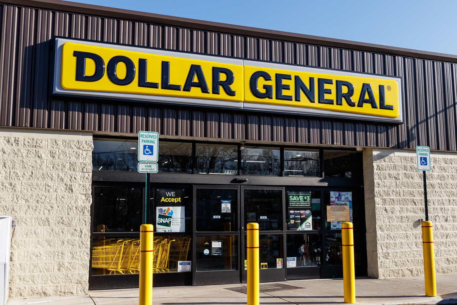 Dollar General Customers Continue To See Headwinds