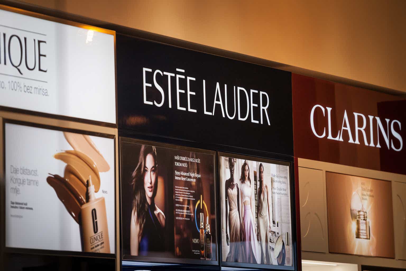 Estée Lauder earns upgrade on sales gains, margin expansion