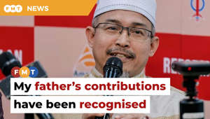 Nik Omar Nik Abdul Aziz says he is grateful that his late father’s contributions have been recognised.Read More: https://www.freemalaysiatoday.com/category/nation/2023/06/05/tan-sri-title-for-nik-aziz-a-huge-honour-for-family-says-son/Free Malaysia Today is an independent, bi-lingual news portal with a focus on Malaysian current affairs. Subscribe to our channel - http://bit.ly/2Qo08ry ------------------------------------------------------------------------------------------------------------------------------------------------------Check us out at https://www.freemalaysiatoday.comFollow FMT on Facebook: http://bit.ly/2Rn6xEVFollow FMT on Dailymotion: https://bit.ly/2WGITHMFollow FMT on Twitter: http://bit.ly/2OCwH8a Follow FMT on Instagram: https://bit.ly/2OKJbc6Follow FMT on TikTok : https://bit.ly/3cpbWKKFollow FMT Telegram - https://bit.ly/2VUfOrvFollow FMT LinkedIn - https://bit.ly/3B1e8lNFollow FMT Lifestyle on Instagram: https://bit.ly/39dBDbe------------------------------------------------------------------------------------------------------------------------------------------------------Download FMT News App:Google Play – http://bit.ly/2YSuV46App Store – https://apple.co/2HNH7gZHuawei AppGallery - https://bit.ly/2D2OpNP#FMTNews #NikOmarNikAbdulAziz #NikAbdulAzizNikMat #Title #TanSri