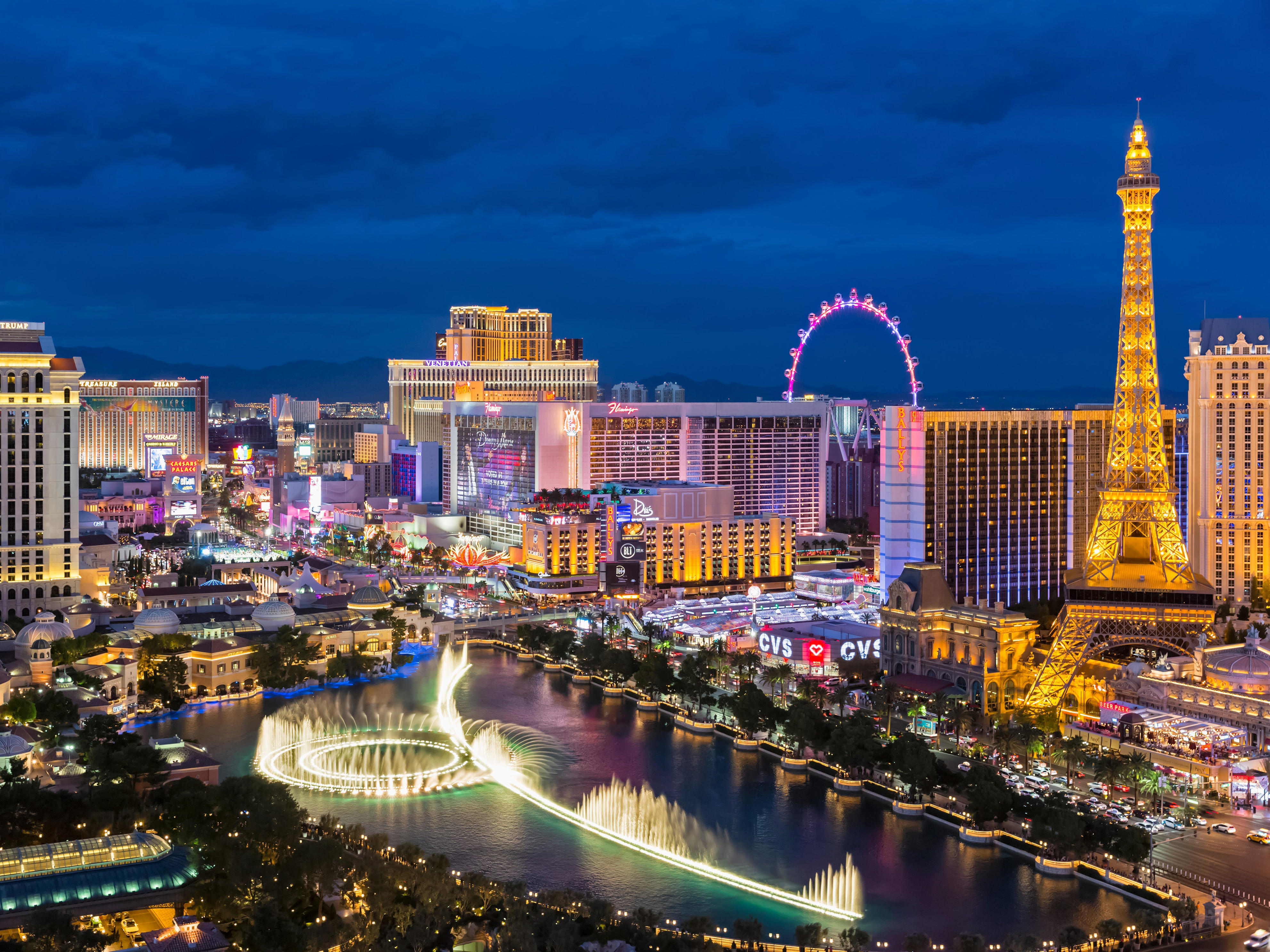 Last Minute Vacations From Vancouver To Las Vegas