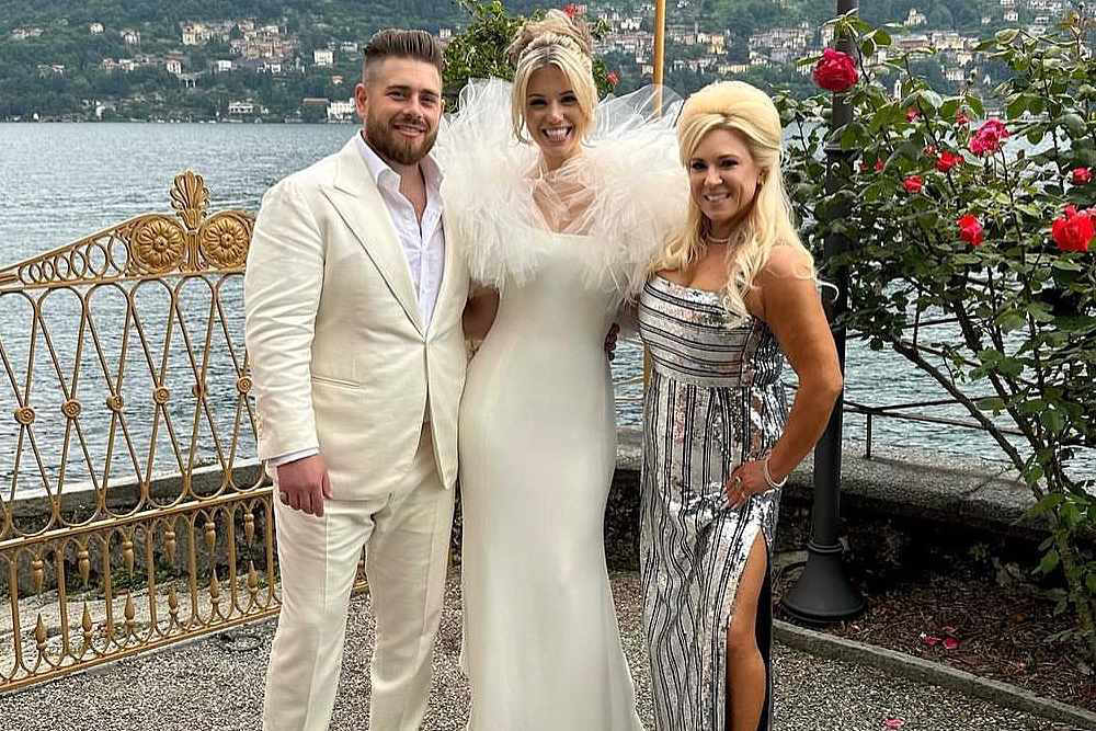 Theresa Caputo’s Son Larry Gets Married on Her Birthday! Inside the ...