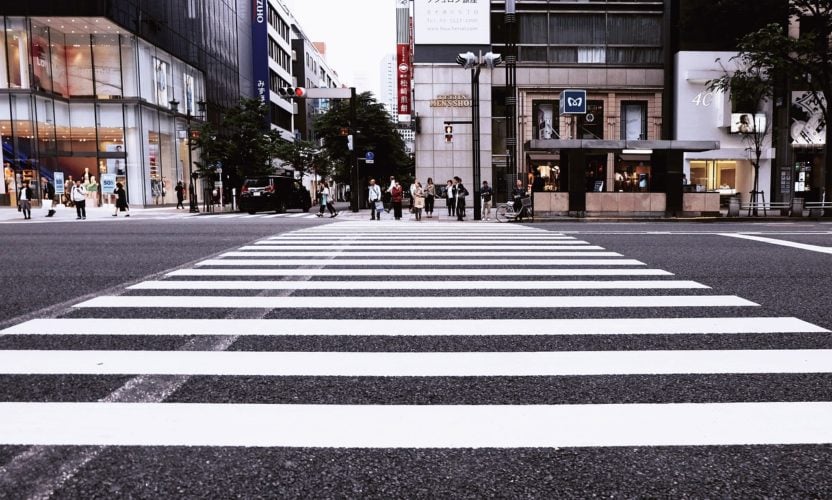 Os novos radares também são capazes de detectar se o motorista parou em cima da faixa de pedestres.