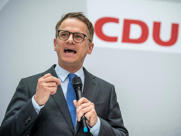 arsten Linnemann, stellvertretender Bundesvorsitzender, stellt die Mitgliederumfrage zum Grundsatzprogramm der CDU vor.