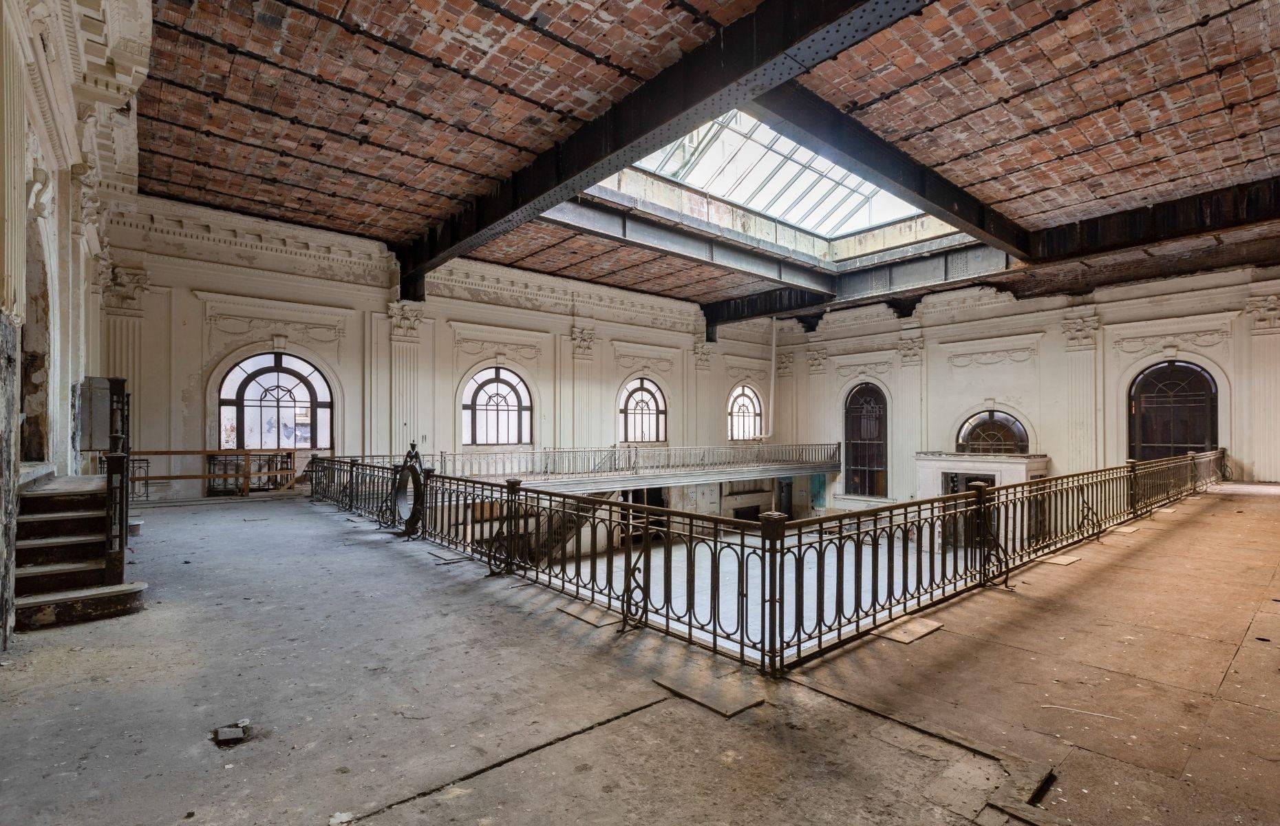 Uncovering the secrets of 9 forgotten skyscrapers