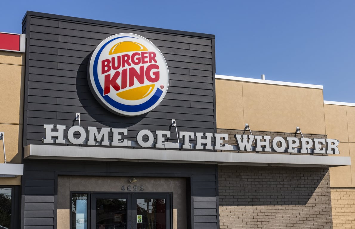 8 Big Restaurant Chains Closing Locations in 2023
