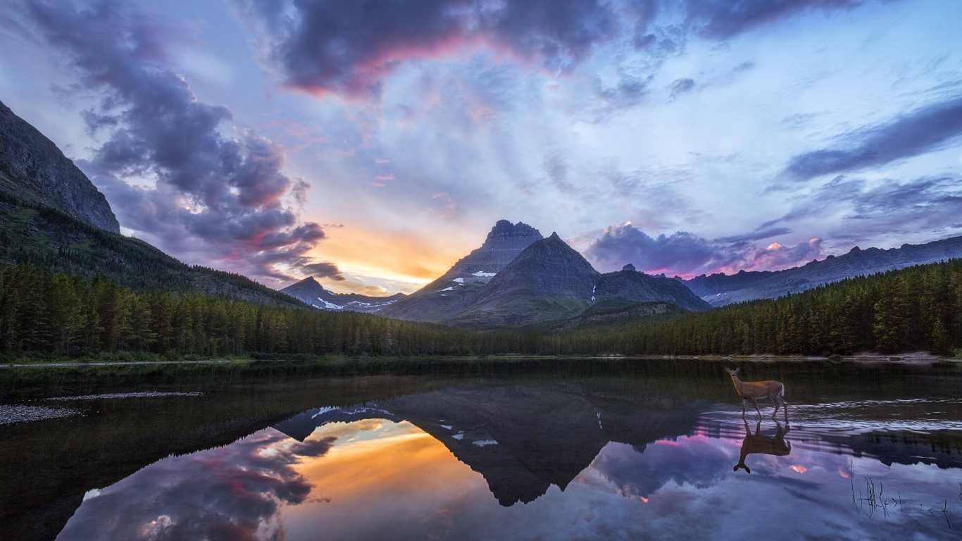 <p><strong>> Location:</strong> Montana<br> <strong>> National significance:</strong> Often referred to as the "Crown of the Continent Ecosystem," the park and its mountains, lakes, and ancient glaciers represent the epitome of natural beauty.</p>