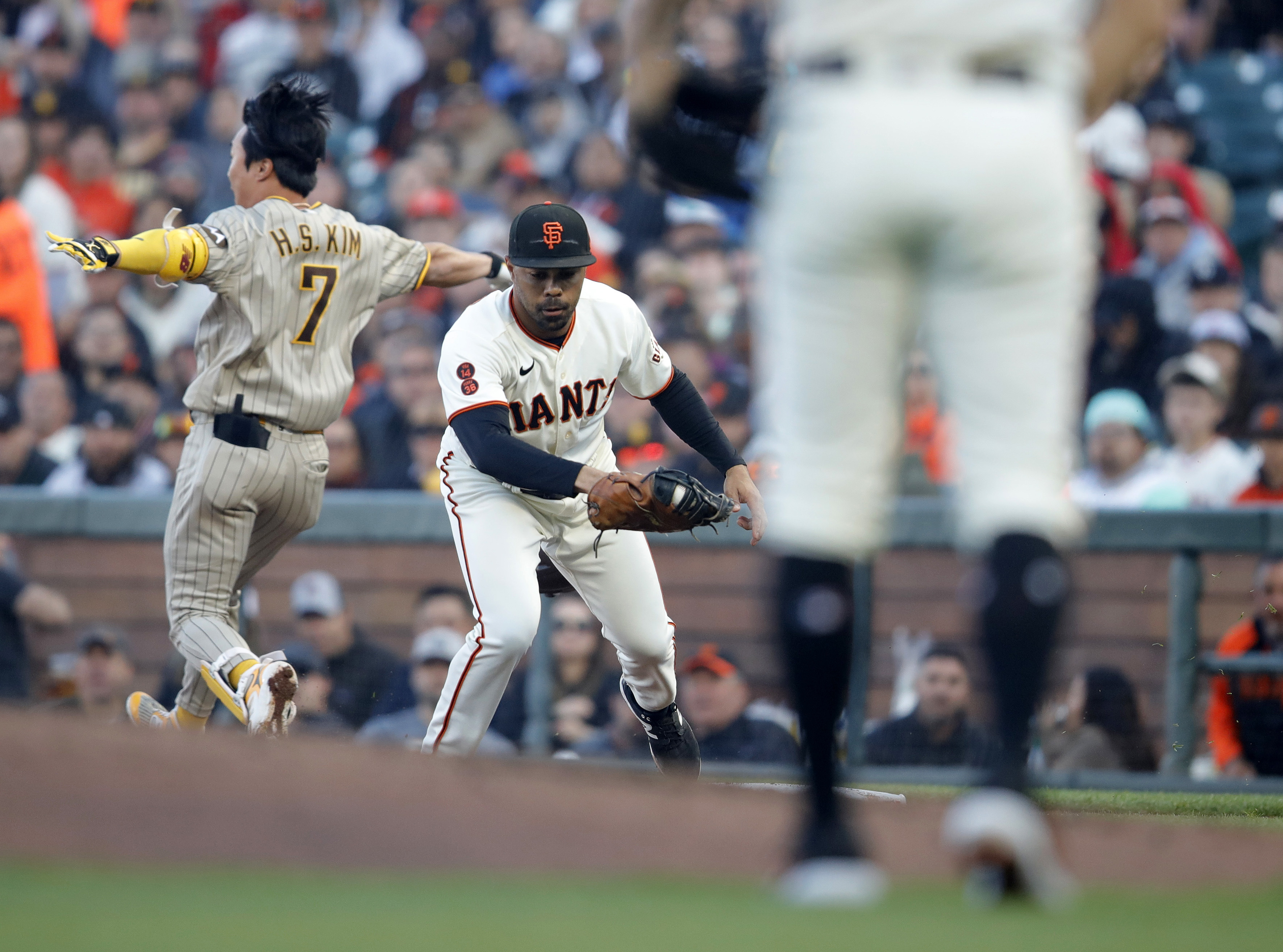 SF Giants' All-Star candidate LaMonte Wade Jr. scratched from starting  lineup