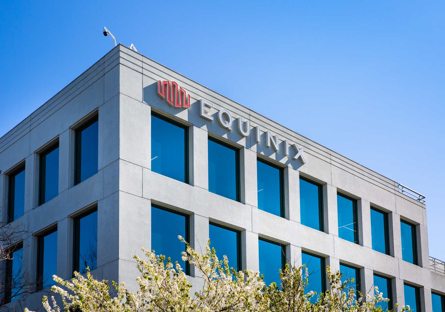 Equinix Raises Year AFFO, EBITDA Guidance After Q3 Beat