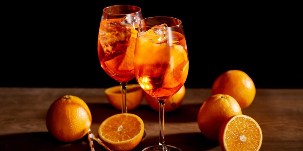 <p>A refreshing and bubbly aperitif made with Aperol. Aperol is an Italian orange-flavored liqueur known for its vibrant orange color and bitter-sweet taste. </p>