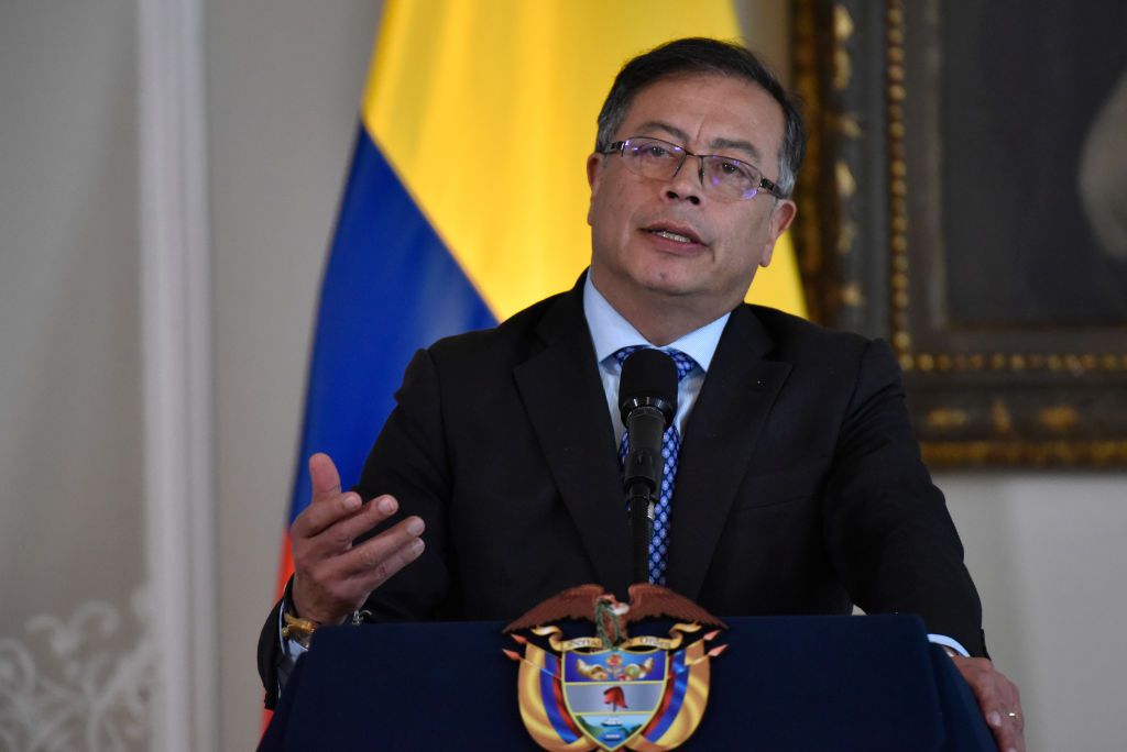 partido demócrata colombiano se declaró en independencia frente al gobierno petro