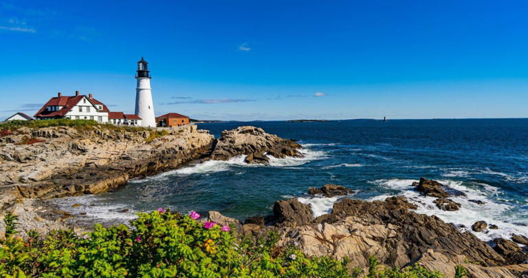 10 Beautiful Coastal Stops On A Road Trip In New England