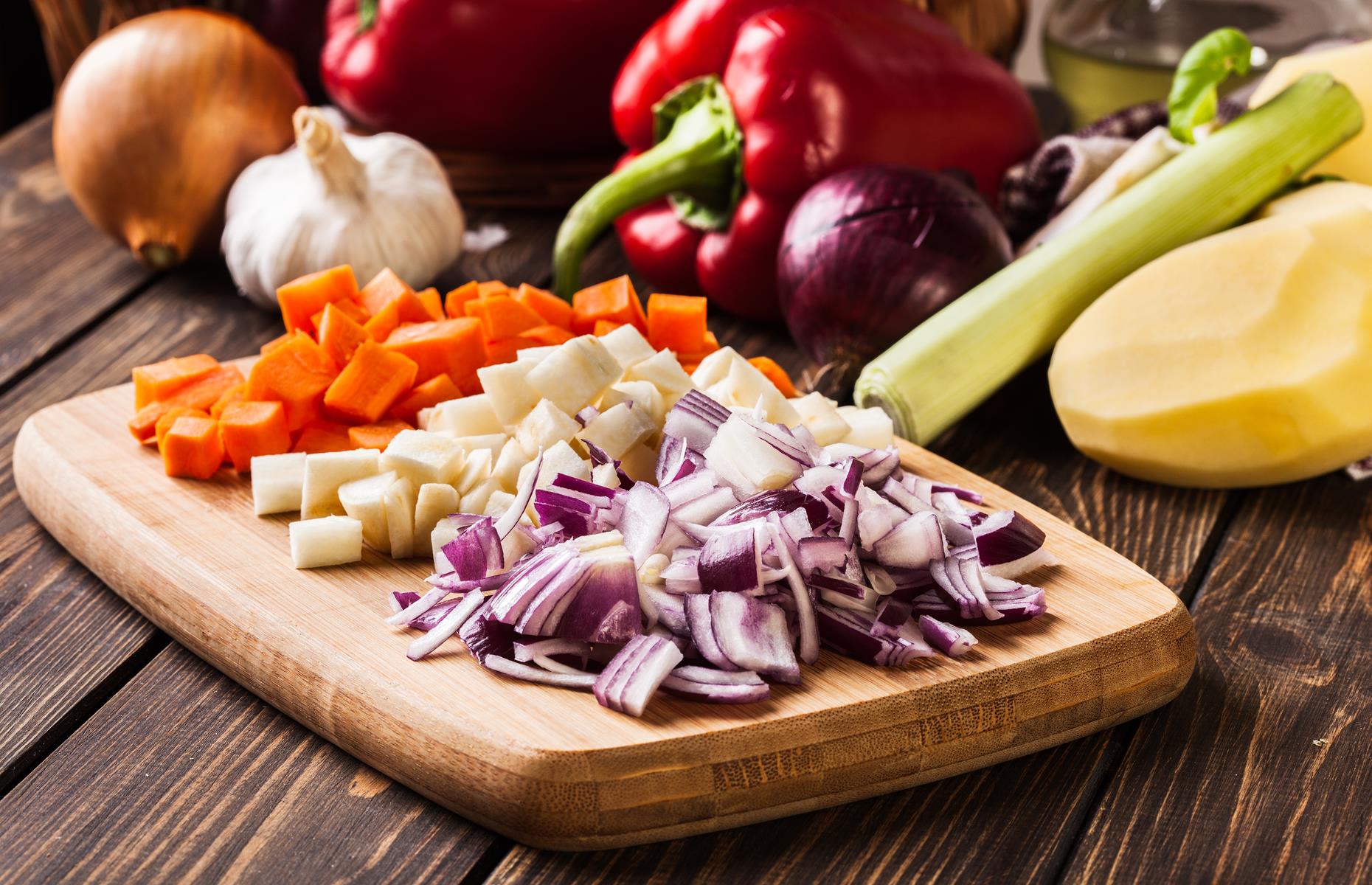 Follow these 26 slow cooker tips to guarantee delicious meals