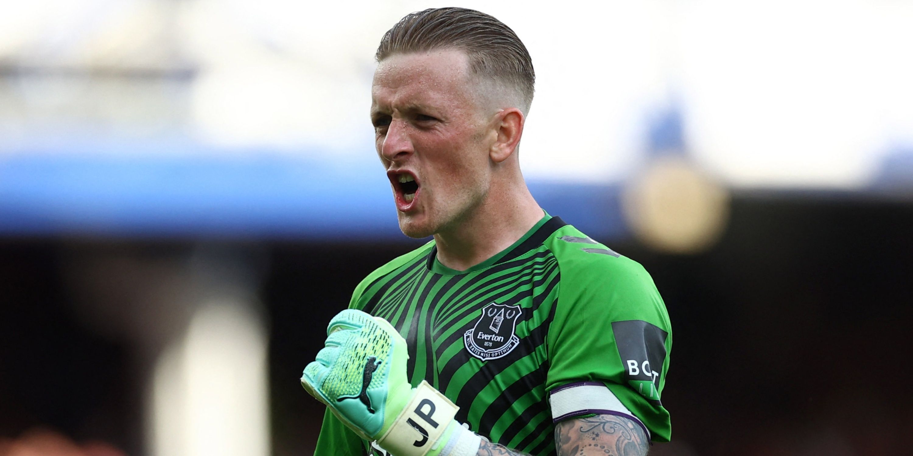 everton take first step to sign new midfielder with same agent as pickford