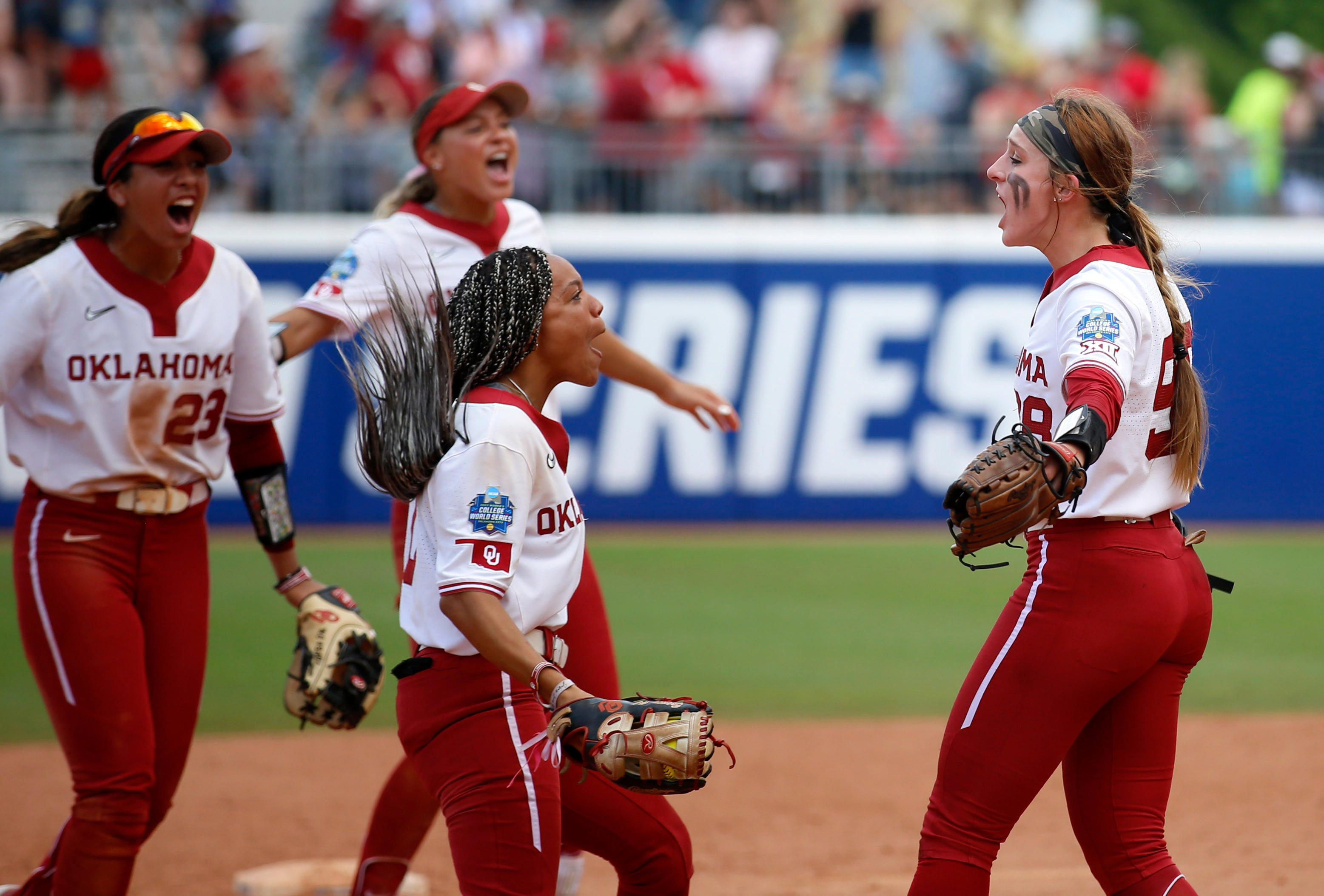 Oklahoma reaches WCWS championship series with dramatic defeat of Stanford
