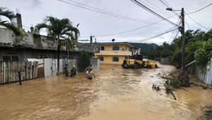 La Jornada - Intensas lluvias e inundaciones obligan a evacuar a 500 personas en Ecuador