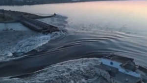 Evakuierungen angeordnet: Russland soll Staudamm in Cherson gesprengt haben