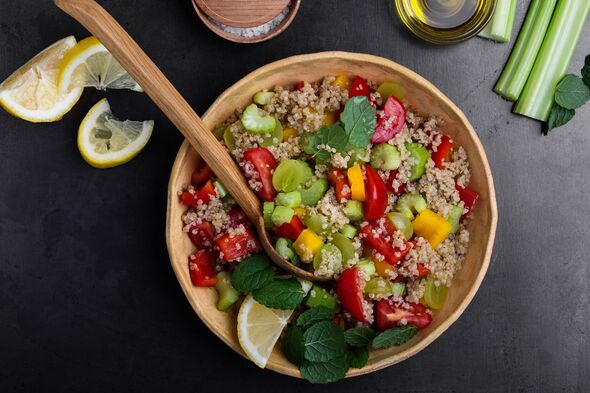 nutritionist's 'great method' to reduce bloating and lose weight 'without going hungry'